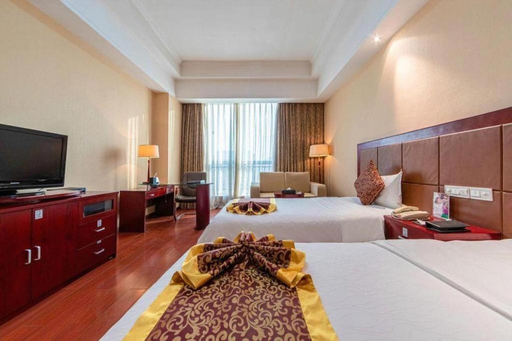 Qingdao Chengyang Detai Hotel Exterior photo